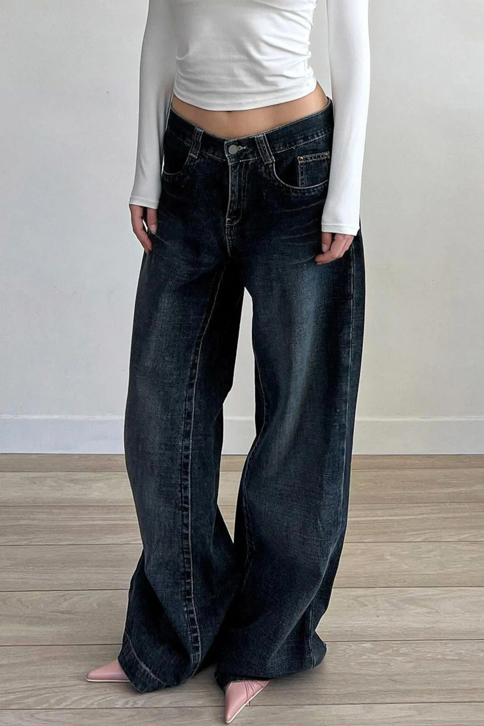 Edgy Relaxed Solid Laid-back Jeans - Image 2