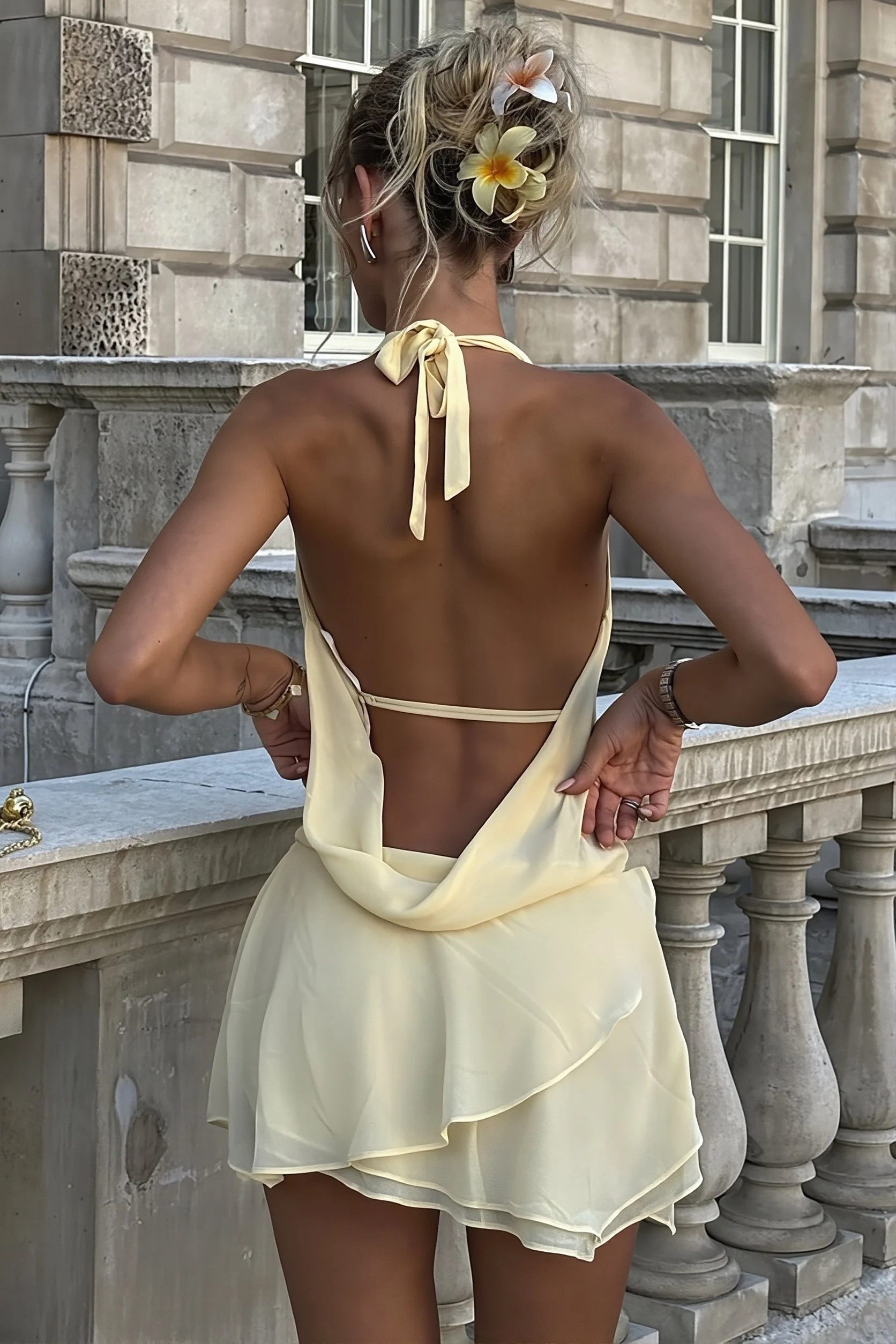 Elegant Chiffon Halter Mini Dress - Image 4