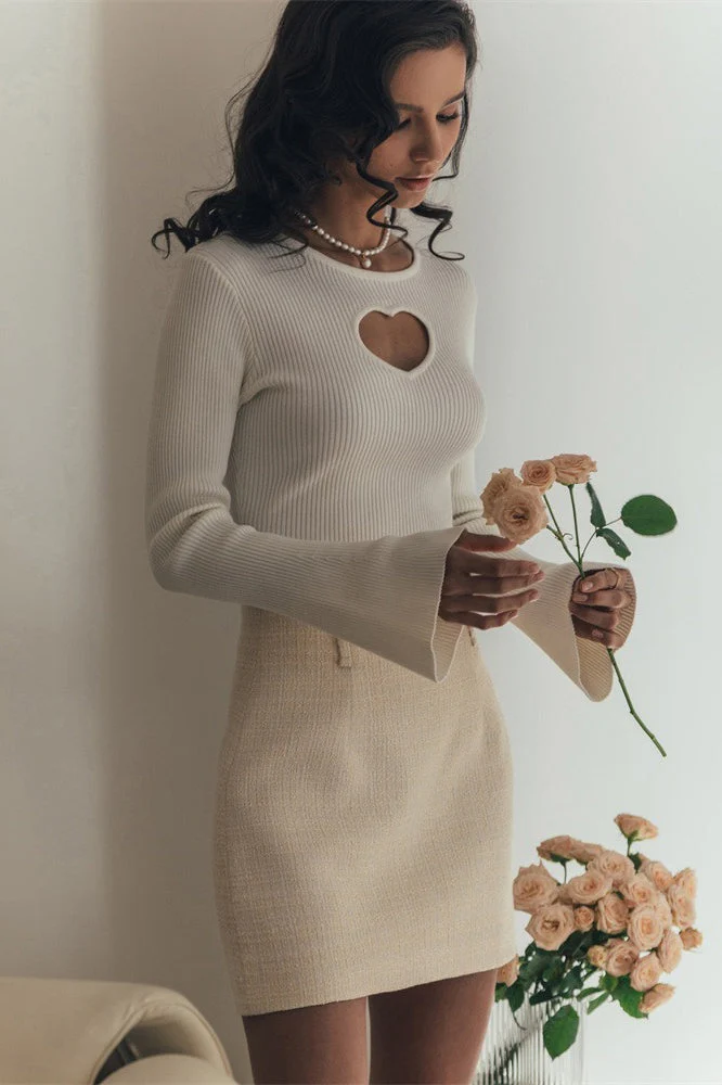 Heart Cutout Slim Fit Knit Sweater - Image 5