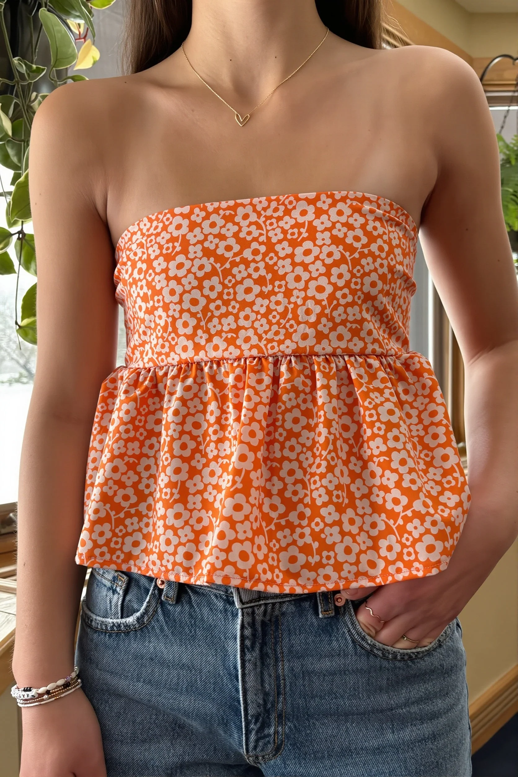 Floral Ruffle Strapless Cropped Blouse - Image 2