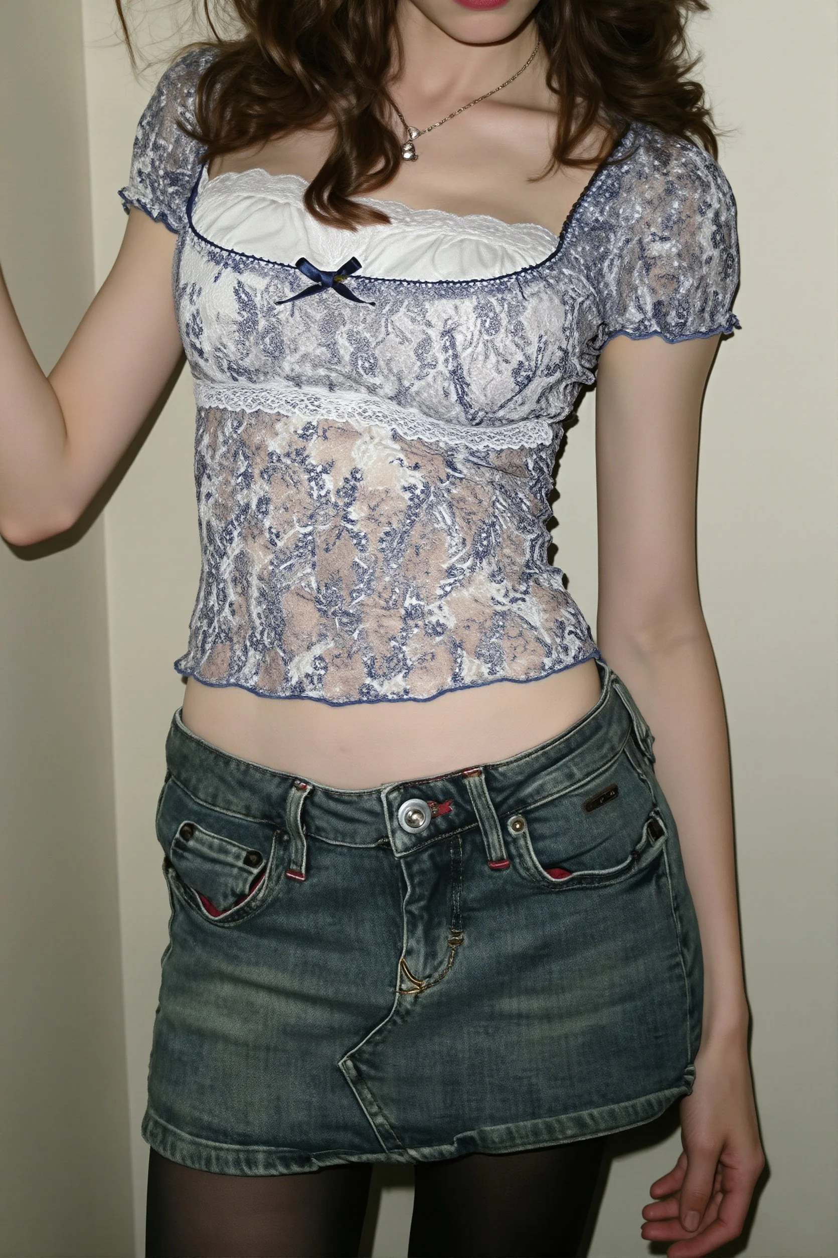 Lace Floral Mesh Fake Two Piece Blouse - Image 3