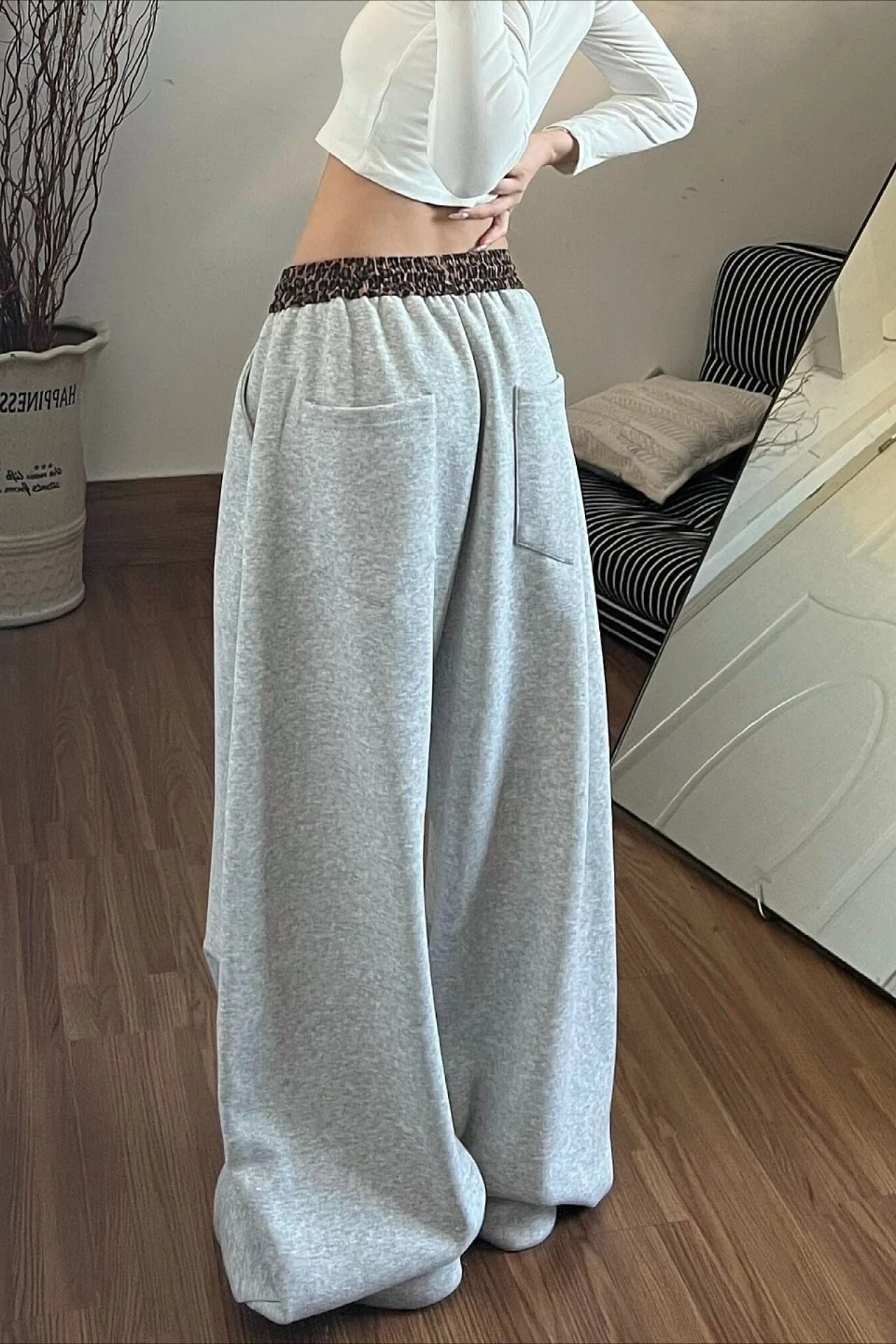 Leopard Print Drawstring Wide Leg Pants - Image 3