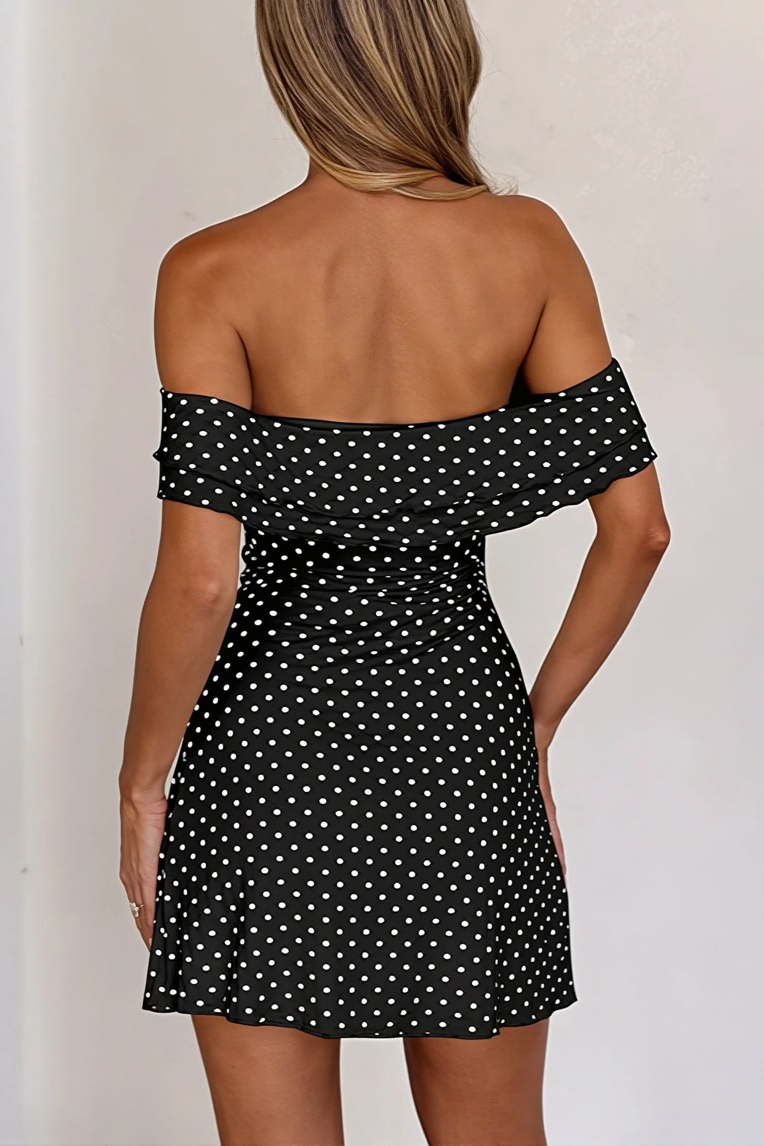Polka Dot Bandeau Bodycon Mini Dress - Image 6