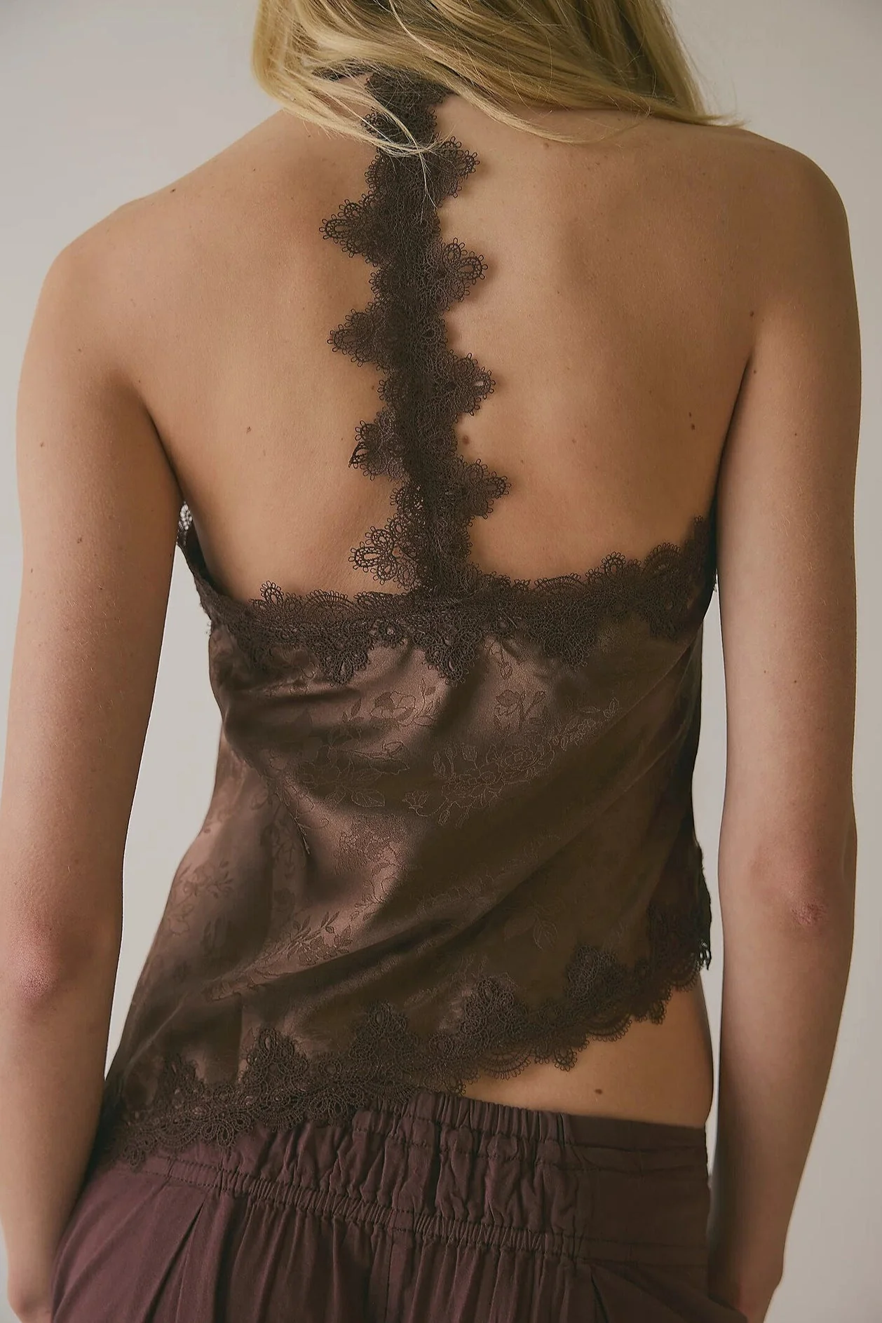 Sexy Jacquard Lace Tie Cropped Halter Top - Image 6