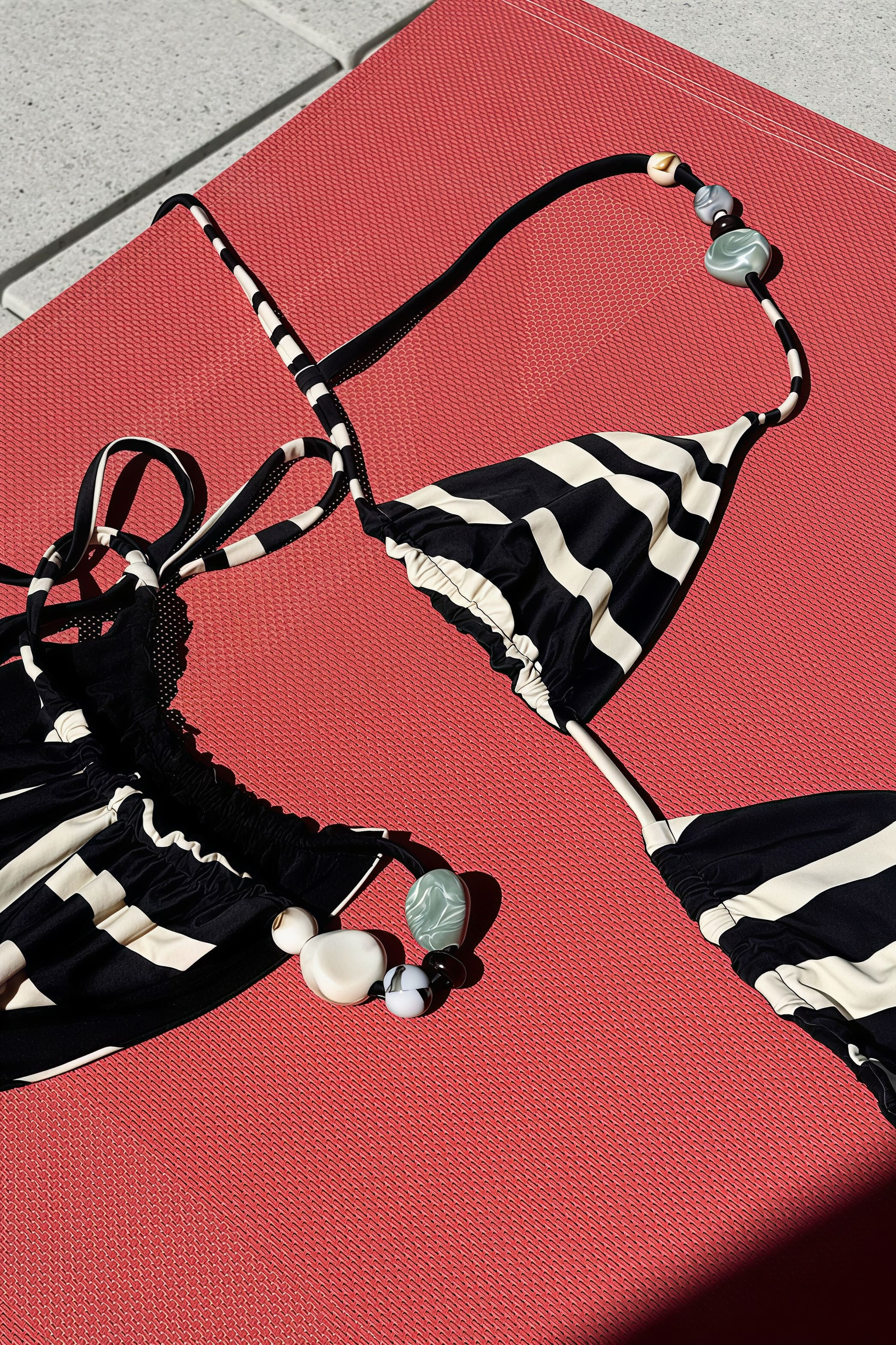 Sexy Solid Lace Up Triangle Two Piece Bikini Sets - Image 3