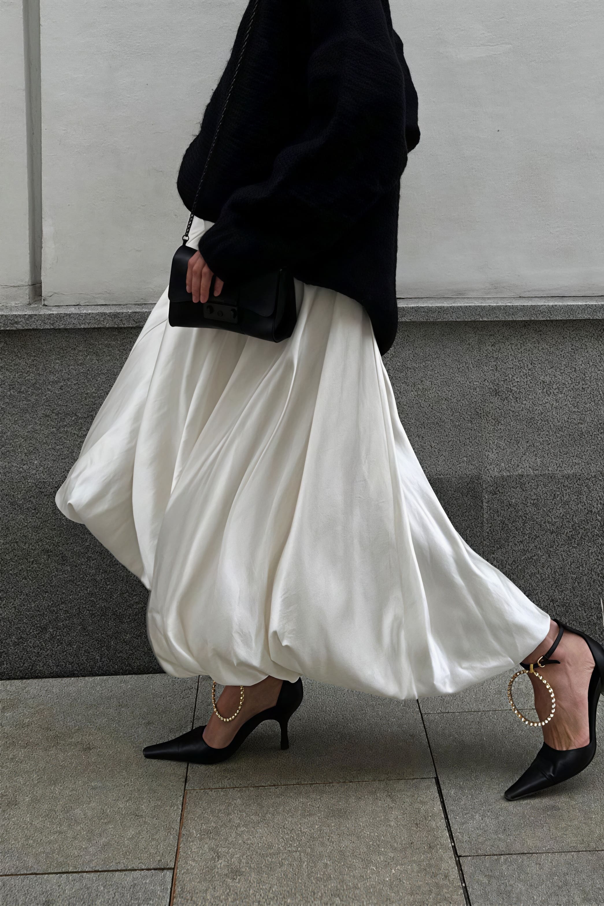 Simple High Waist Flared Skirt - Image 2
