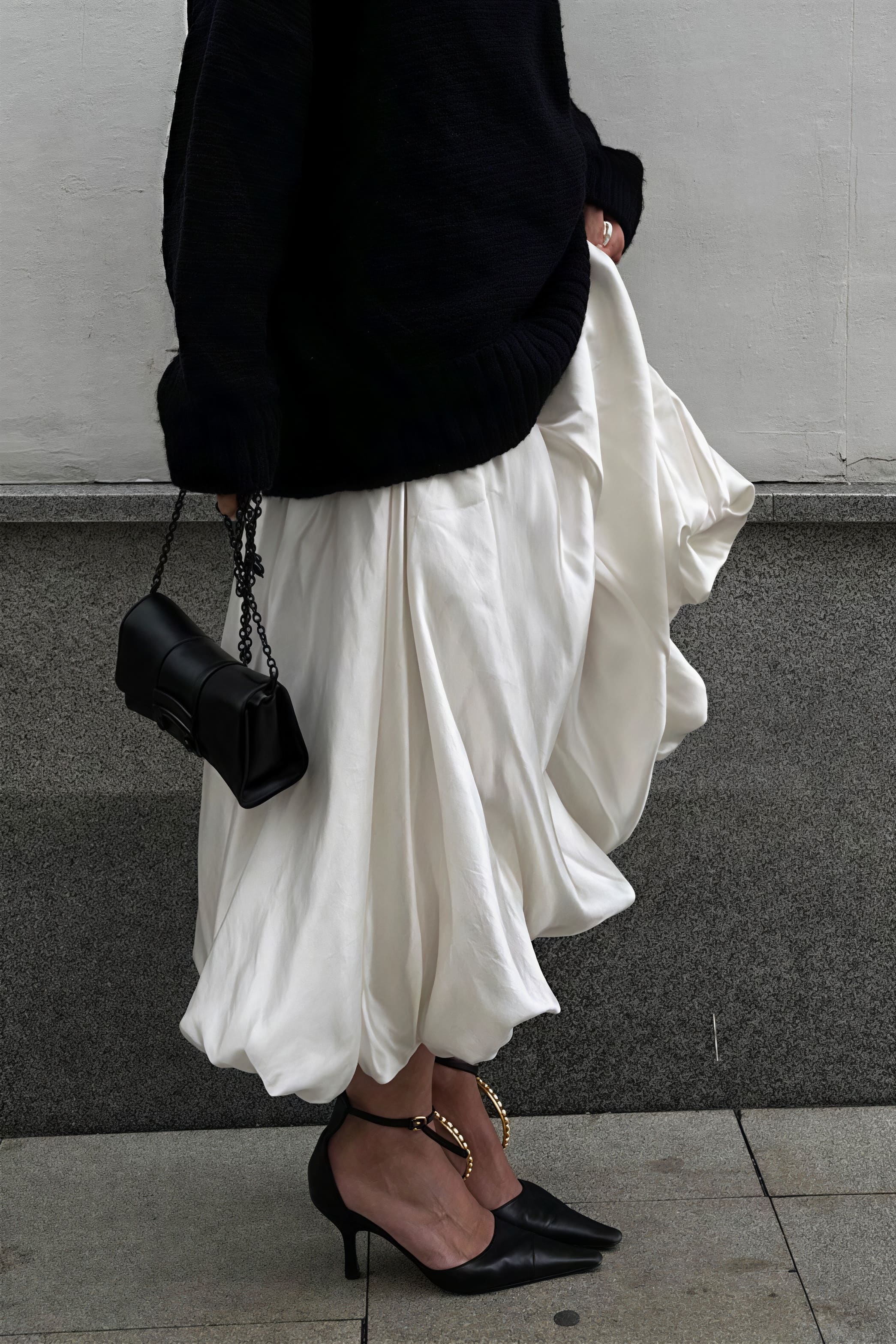 Simple High Waist Flared Skirt - Image 3