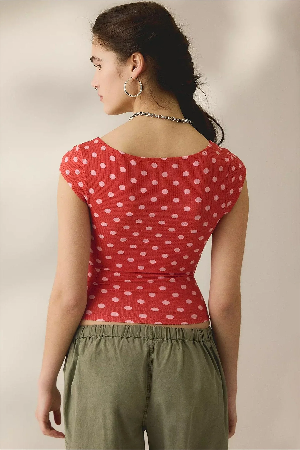 Square Neck Ribbed Printed T-shirt - Image 9