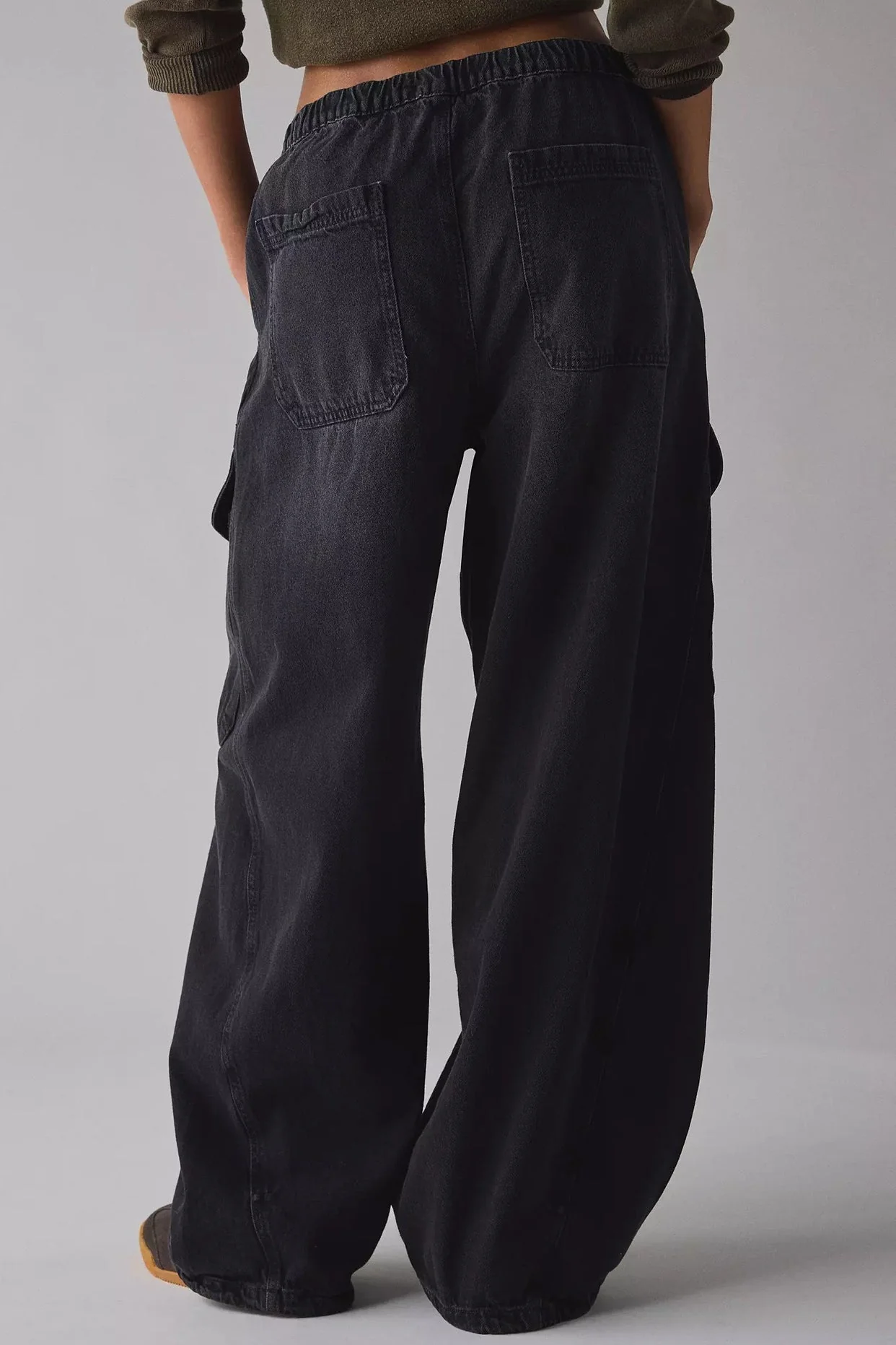 Street Tie Casual Loose Pocket Jeans - Image 6