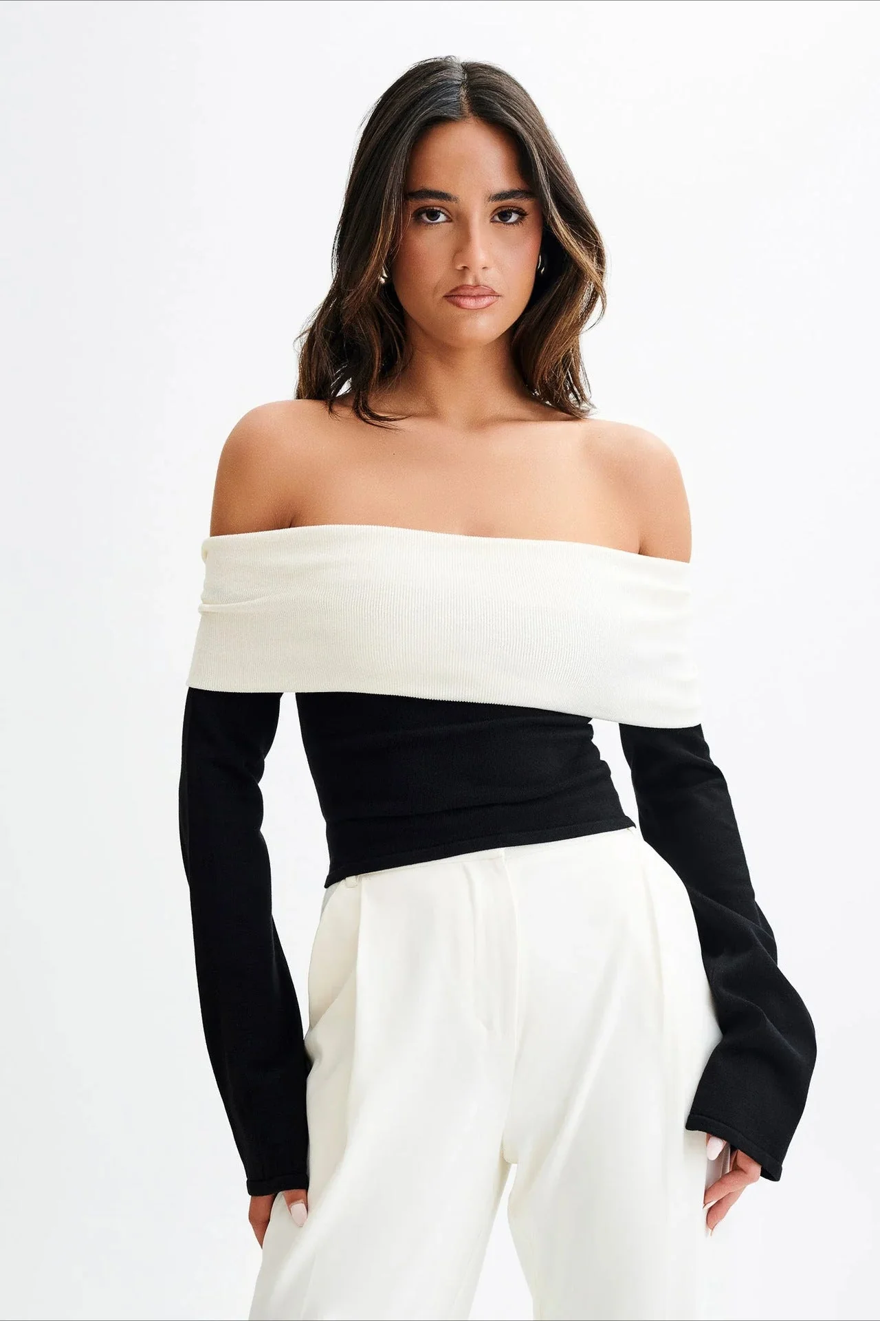 Off-Shoulder Fitted Knit Sweater