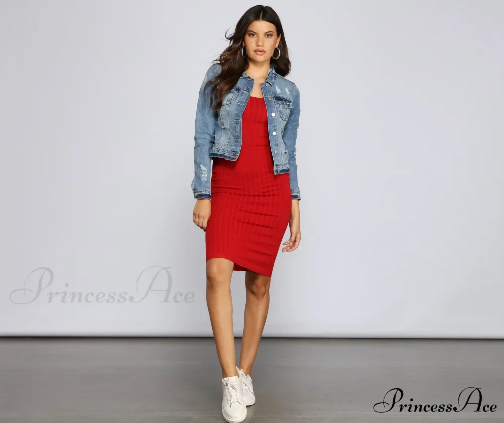 Taking the Plunge Charming Scoop Neck Midi Dress