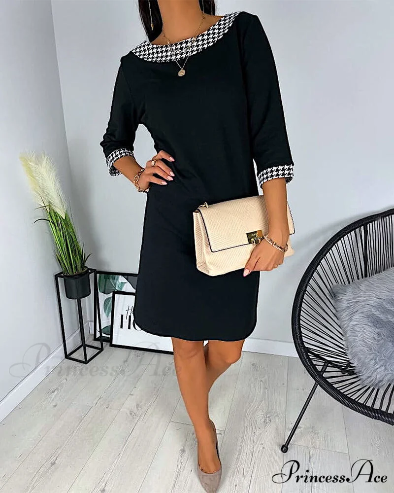 Straight Dress with Round Neck Input: Blue Cotton T-Shirt Output: Cotton T-Shirt in Blue Input: Leather Crossbody Bag Output: Crossbody Bag made of Leather