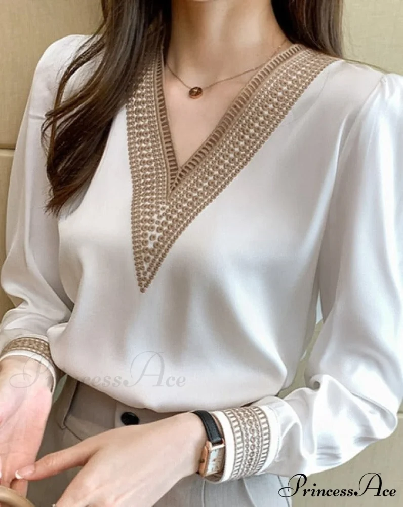 EMBROIDERED BLOUSE - KAILA