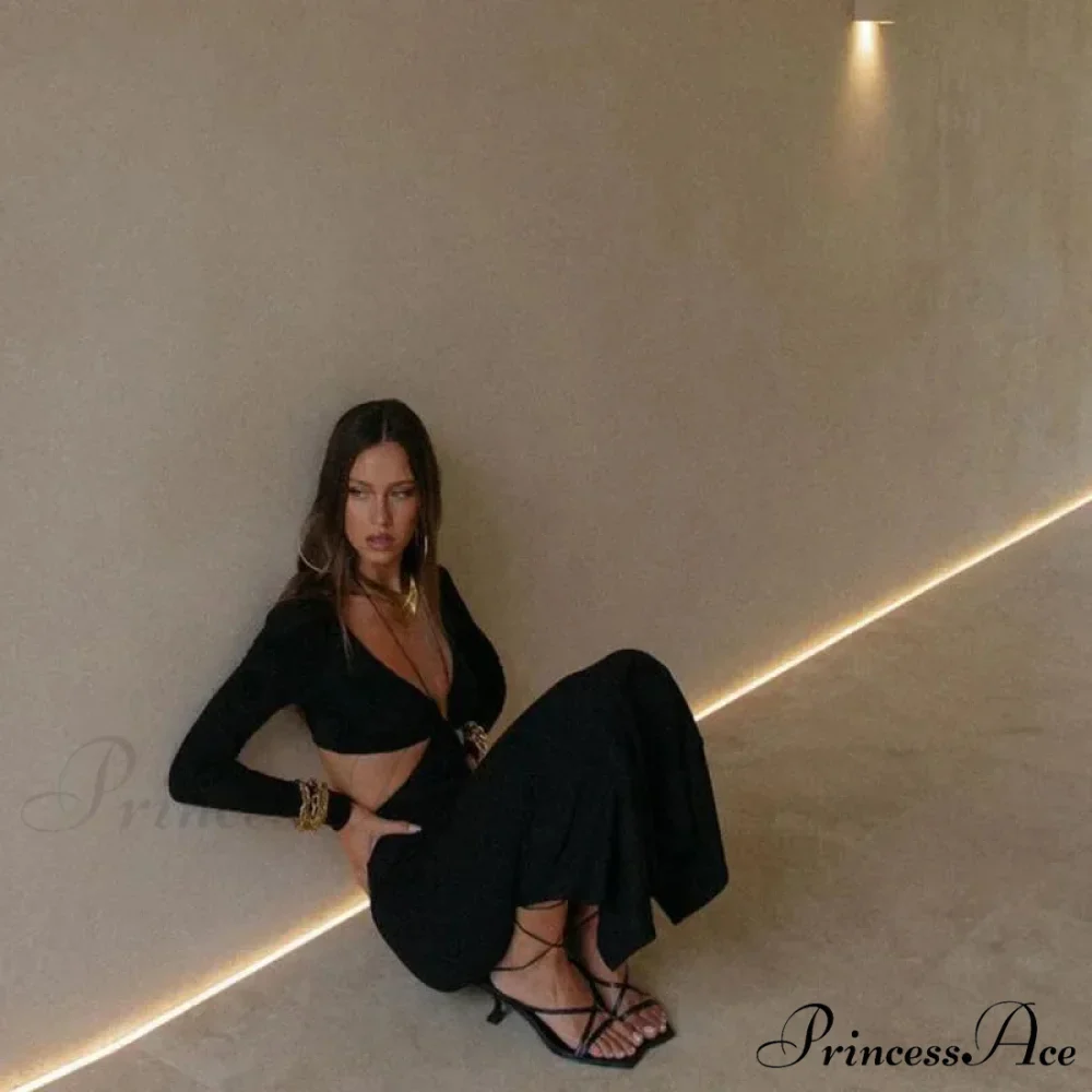 Autumnal Long-sleeved Halter-necked Black Split Skinny Sensual Maxi Dress - Image 3
