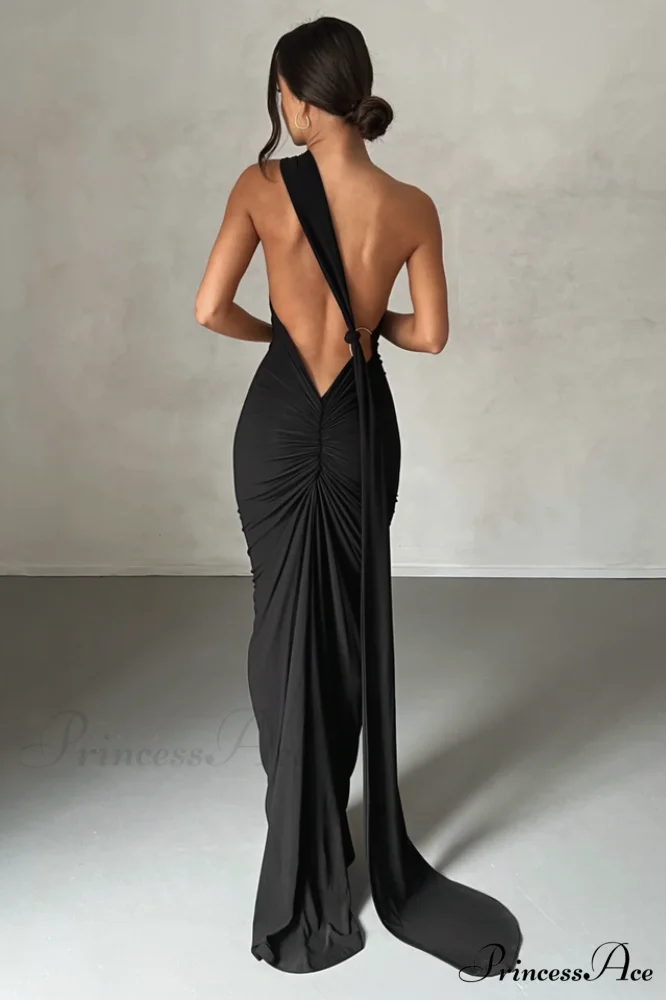 Constantina Elegant Gown