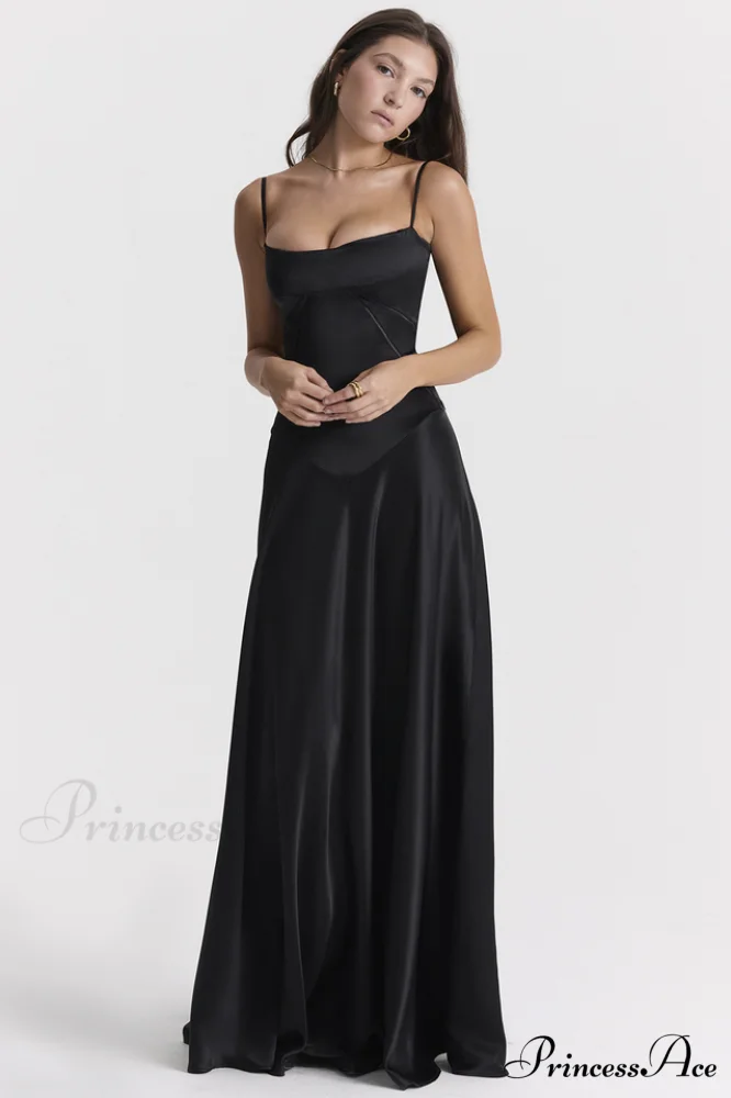 Anabella Black Lace Charming Up Maxi Dress
