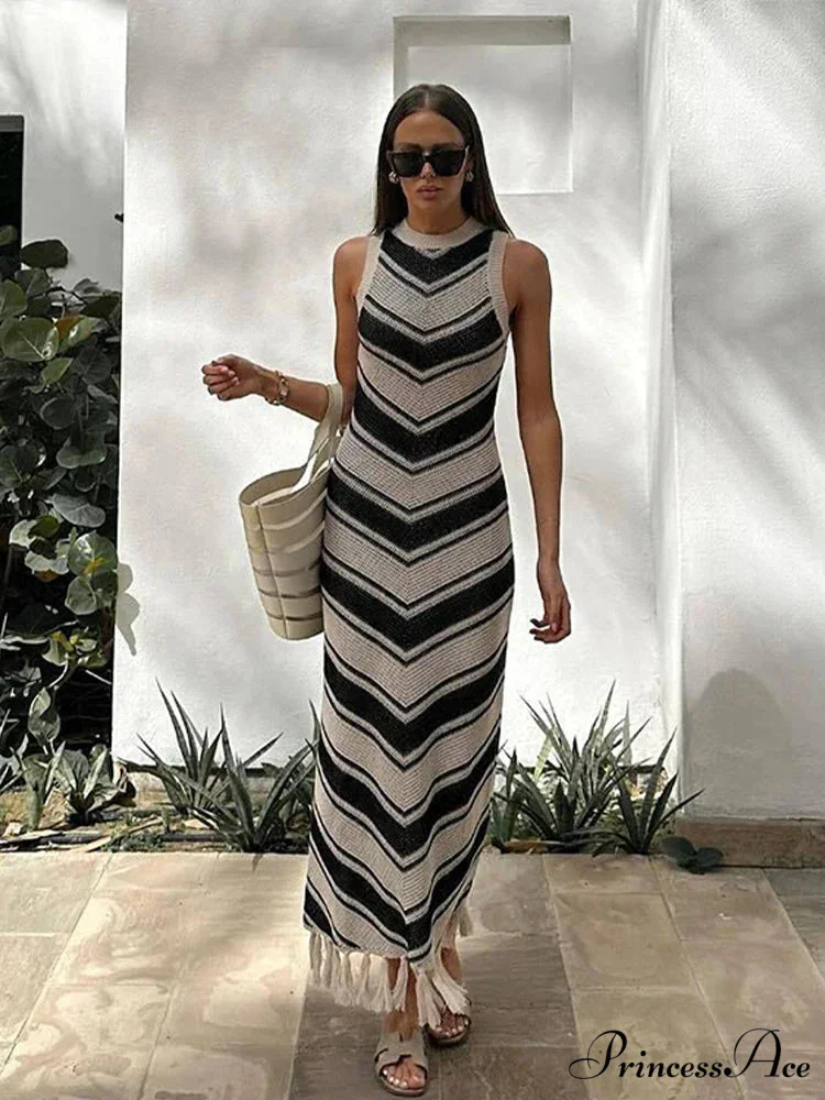 EVE KNITTED Stylish MAXI DRESS